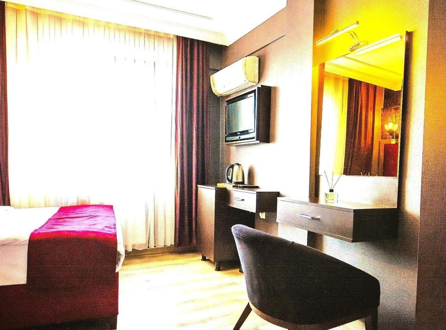 Kaya Royal Hotel Theater Street Стамбул Экстерьер фото